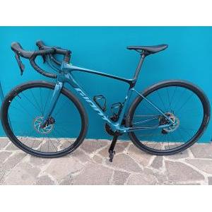 Bici giant road defy 2022 s