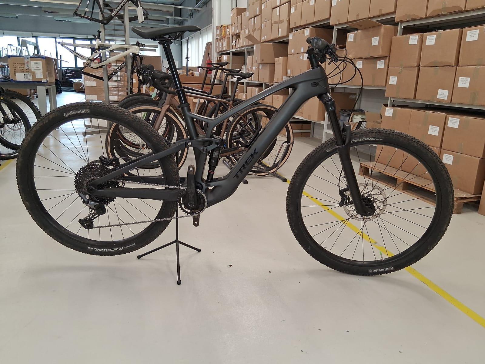 usato usato bici trek e-mtb fuel + ex5 l - foto 1